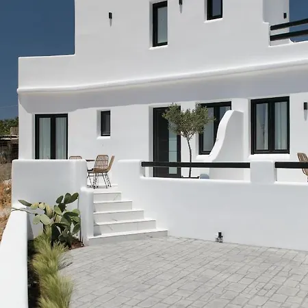 בית נופש Black Concept Maisonette Naxos City