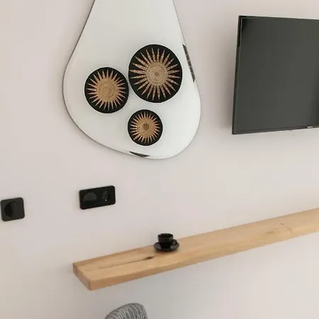 Дом отдыха Naxos Black Concept Maisonette *