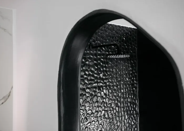 Black Concept Maisonette *